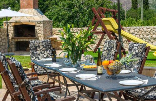 Vila Vergatum-privacy,gym,billiards,table tennis - Foto 16