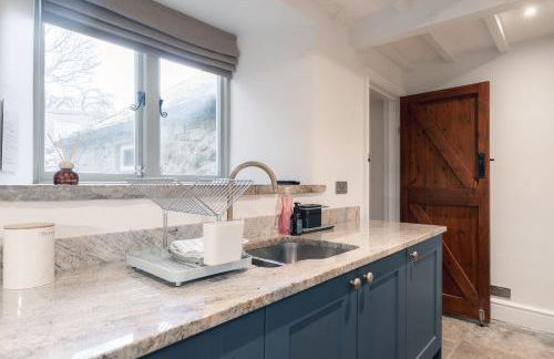 The Farmhouse - Photo 38