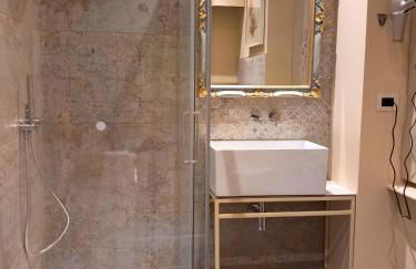 Eleganza sabauda 120 sqm Luxury historical flat - Photo 35