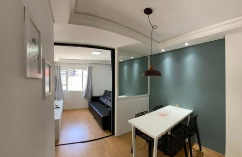101- Lindo Apartamento Amplo e decorado, 2 quartos, sala, cozinha completa, mobiliario moderno, lavanderia , Excelente localização no bairro Bigorrilho - Photo 32