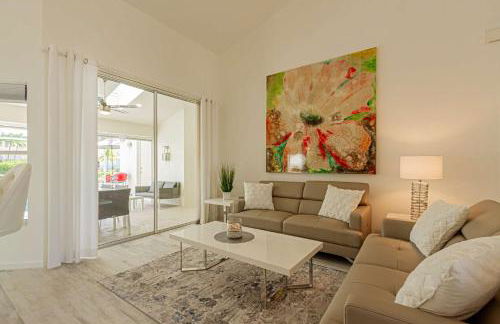 Crown Pointe- Lochwood Ct. - Photo 9