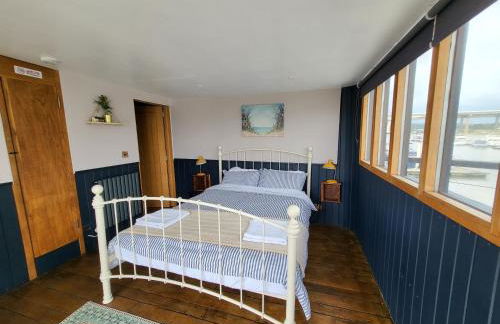 Inner Dowsing Lightship - Photo 7