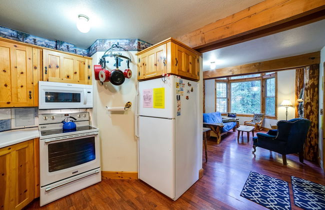 25SL - Hot Tub - BBQ - Pets Ok - WiFi - Sleeps 6 - Foto 16