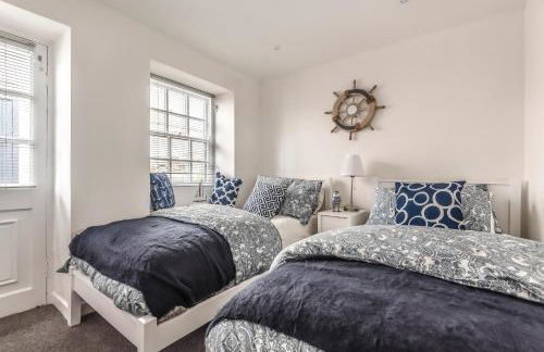 Cottage - Sleeps 6 - Pet Friendly - Patio - Foto 13