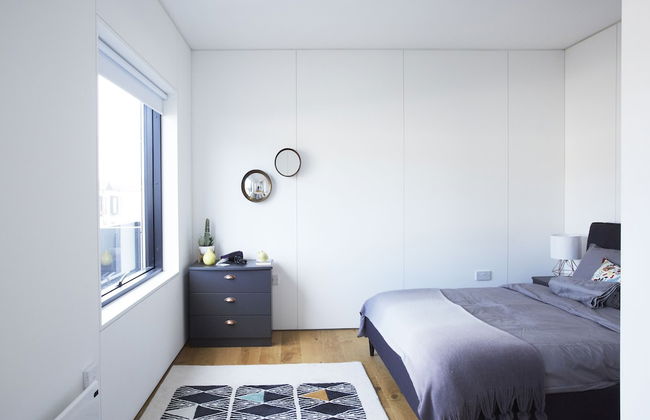 Stylish modern home in Manchester city centre with parking - Photo 11