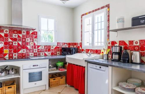 Belle villa provençale piscine terrain - Photo 3