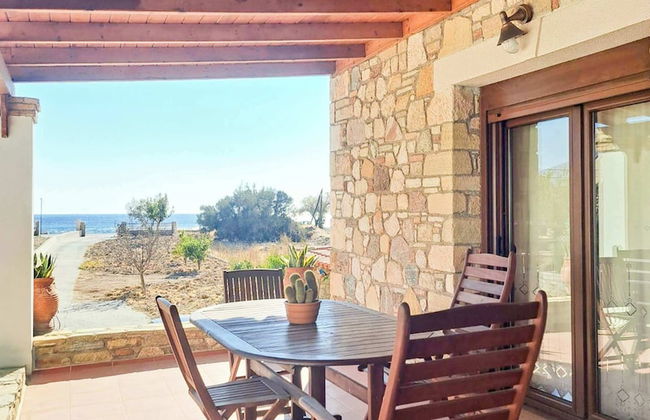 Beachfront Stone House - Samos Seaview Retreat - Foto 20