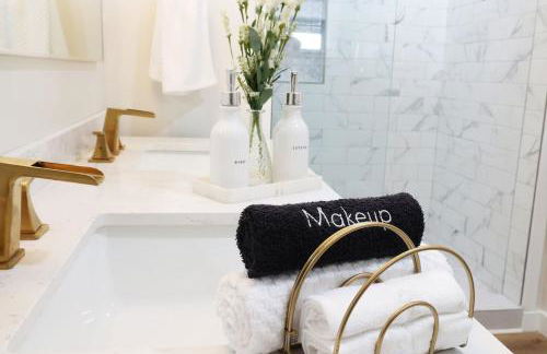 Cottage in the woods at Emerald Lakes Estate - Foto 9