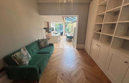 Stunning 3 Bed Victorian House - Idyllic Location - Foto 37