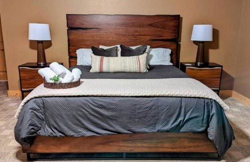 Serene Green - Views, Hot Tub, Skiing, Tubing, Gas Fireplace - Foto 4