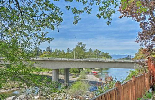 1 Mi to Drinks and Dining Getaway in Grants Pass - Foto 26