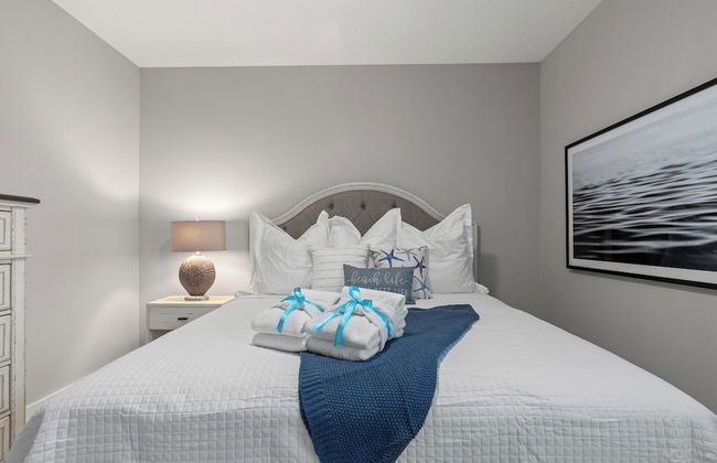 Charming 3/2 Beach House w/ Pool & Golf Cart Included - 1 Min Walk to Beach - Foto 8