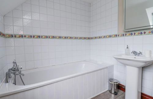 Manor Wood - Photo 36