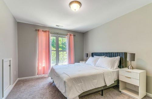 Fire Pit and Pool Access Quiet Holly Springs Home - Foto 24