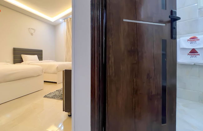 pyramids tower view inn - Photo 18