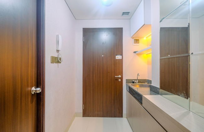 Nice and Comfy Studio Apartment at Transpark Cibubur - Foto 16
