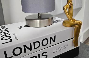 Cozy Ground-Floor Studio, Excellent City Access - Photo 19