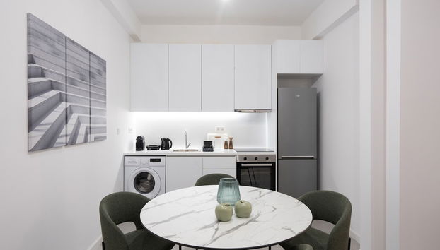 LIV - Comfortable Stylish Escape in Pagrati - Foto 4, Habitación