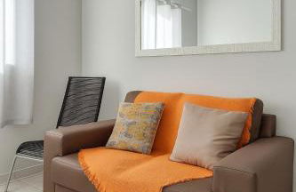 Apartamento c Ar condicionado 5 minutos UFU, Parque Sabia e Shopping - Foto 3