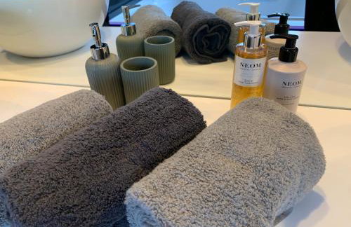 Luxury 5 Bed All En-Suite Cinema Room - Foto 23