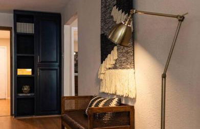 Escape to a Restored 1920s East Waco Bungalow - Photo 34