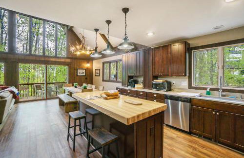 5BR, 9 Beds Sleeps 14 Game Room, Pool Access - Foto 13