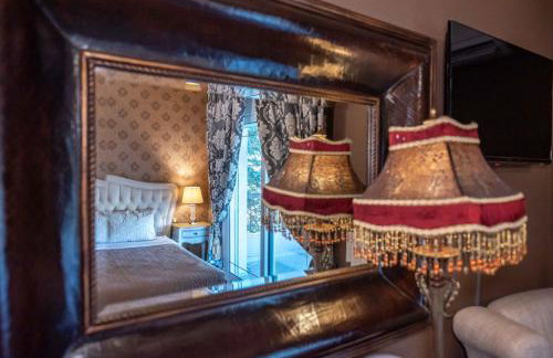 Dana's Luxury Maisonette - Photo 52