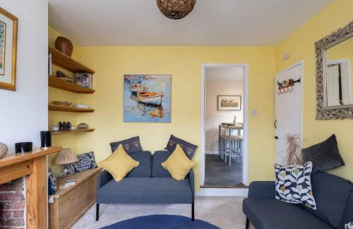 Quaint 3 bed Cottage in central Dorking with parking - Foto 31