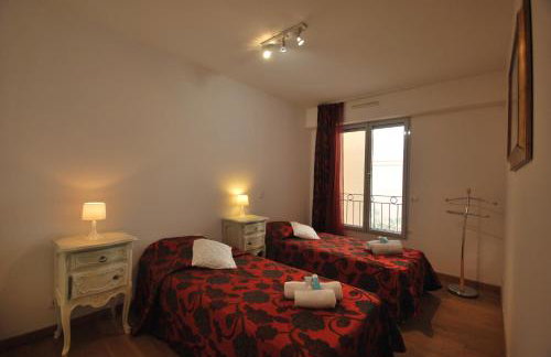 Le Vieux Port Apartments - Photo 25