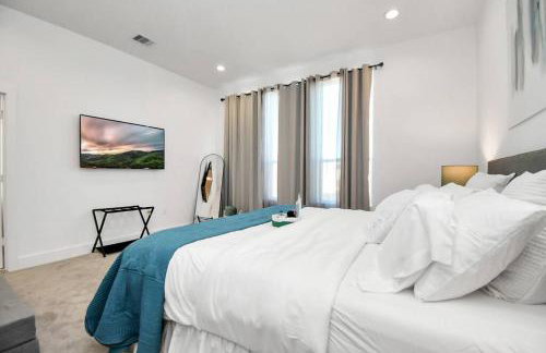 BlissHaven Luxe & Spacious in Downtown Houston with Soaking Tub ,Rooftop and free Parking - Foto 31