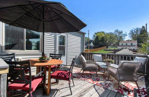 Bright & Stylish 4BR Spot - Close to Downtown Fun - Foto 5