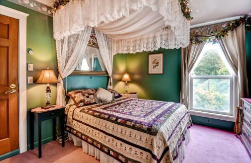 Astoria Painted Lady Historic Apt with River View! - Foto 14