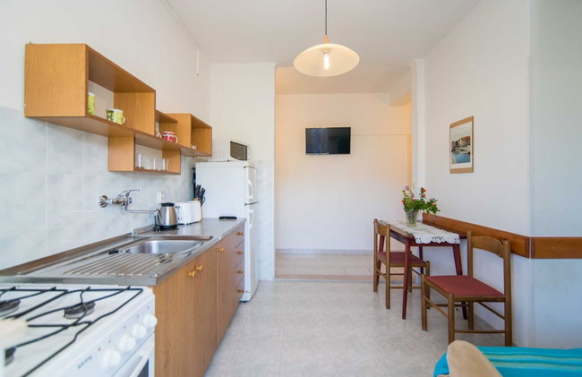 Comfortable Kastel Stafilic Apartment with Balcony - Two Bedroom Apartment with Balcony and Sea View - Foto 19