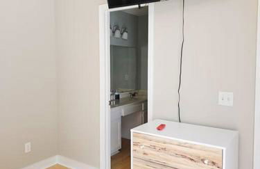 Close to the beach and attractions! Perfect for families or traveling nurses! - Foto 10