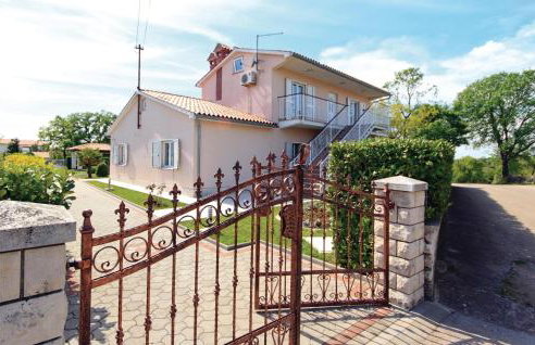 Holiday Home Hrboki Iii - Photo 2