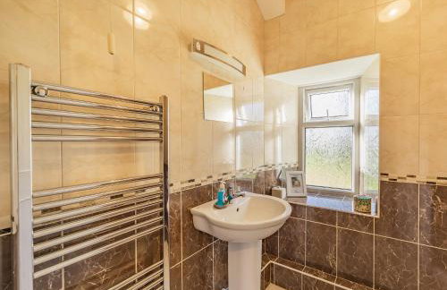 Blue House - Photo 27