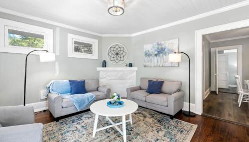 Hay House- Adorable and updated home! - Foto 1