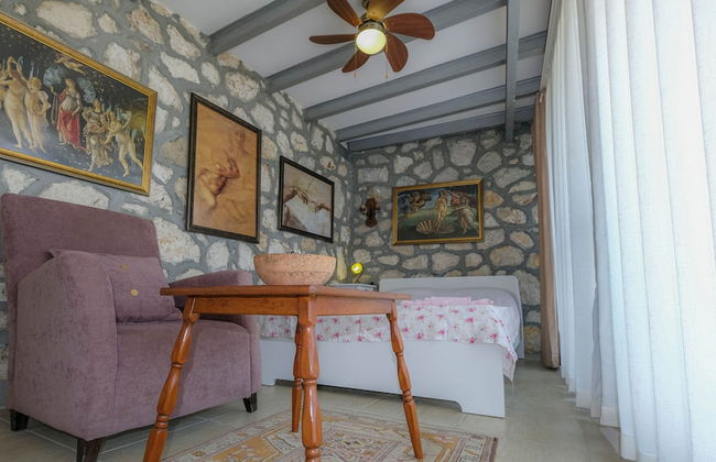 Teras Butik Apart - Photo 34