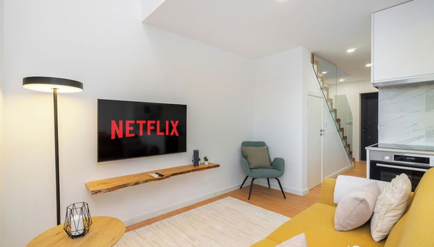 WHome Riverside View Premium Apartment w/ AC & Terrace - Foto 2, Imagen principal