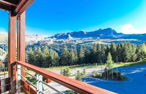 Stunning 3-bedroom apartment with mountain views - Foto 60