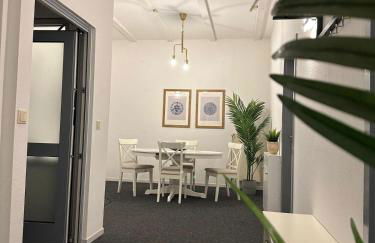 Zentral gelegenes Premium-Apartment mit viel Tageslicht - Foto 4