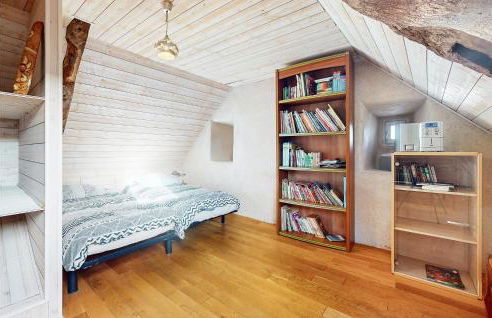 Awesome Home In Ploubazlanec - Foto 23