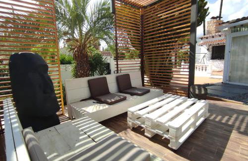 Villa con piscina a un paso de la playa - Photo 5