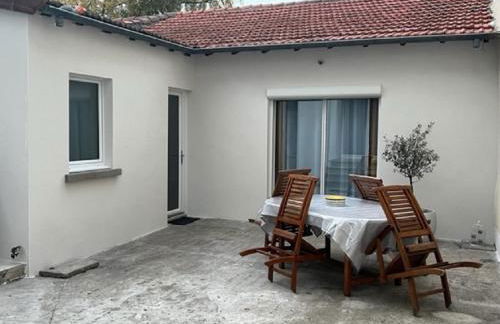 Un havre de paix en plein coeur de ville près Chu - Foto 1