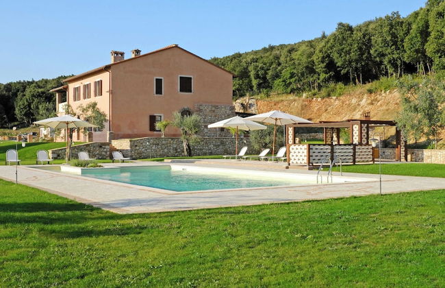 Luxury, Modern Apartment With Pool and Stunning Views - Foto 1