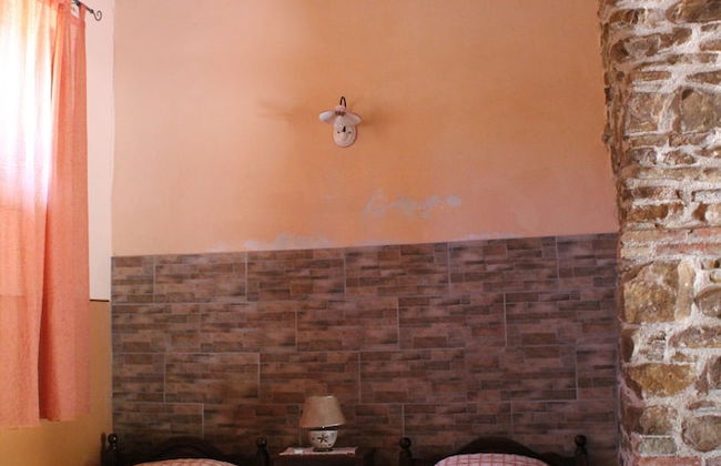 Ponte Calatrasi Agriturismo - Photo 1