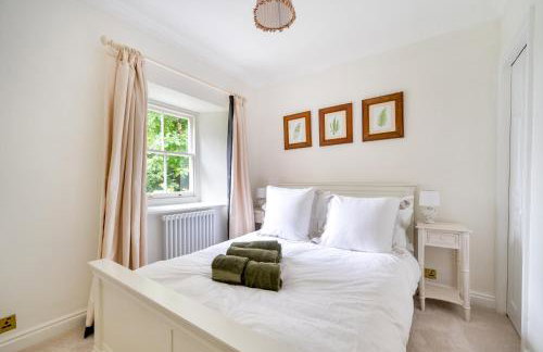 Idyllic Waterside Cottage in Mid Devon - Photo 4