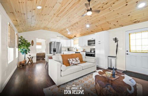 The Lodges at Eden Reserve - Cabins Near Ark - Foto 1