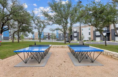 Luxury Pool Home, Mins To Hospitals, Gym - Foto 27