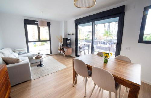 Gandia Playa Moderna - nuevo con piscina y parking, 2 banos, playa 300 m, grau 300 m - Photo 2